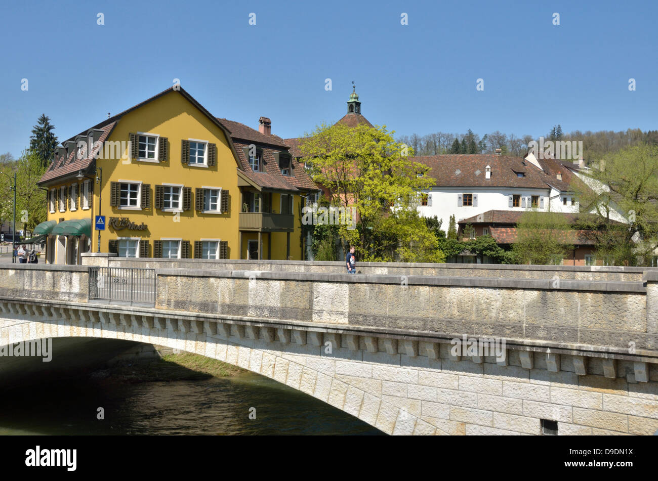 Ponte sul fiume Birs in Laufen, Basilea-Campagna, Svizzera. Foto Stock
