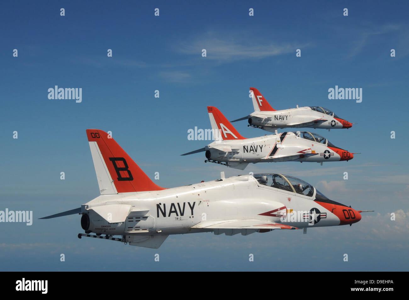 Stati Uniti Navy T-45 Astore velivolo formazione volare in formazione. Foto Stock