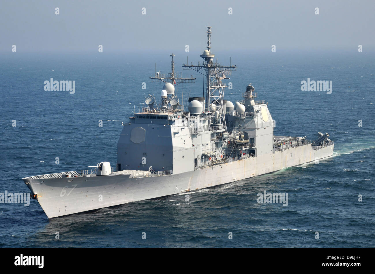 Il Ticonderoga-class guidato-missili cruiser USS Shiloh. Foto Stock