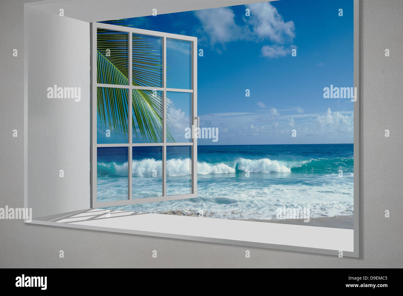 Spiaggia hawaiana vista dalla finestra bianca Foto Stock