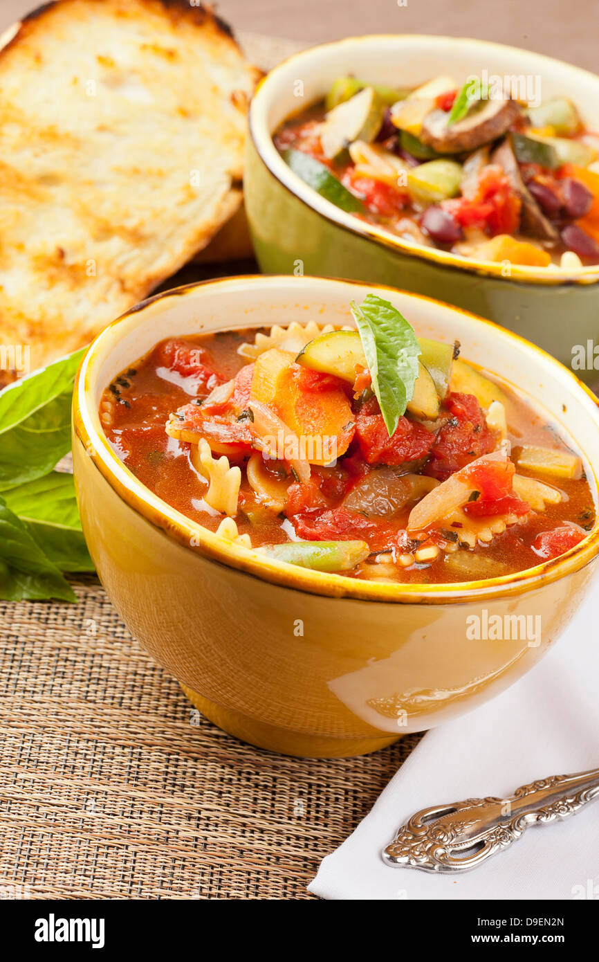 Minestrone di verdure fresche - SICILIANI CREATIVI IN CUCINA