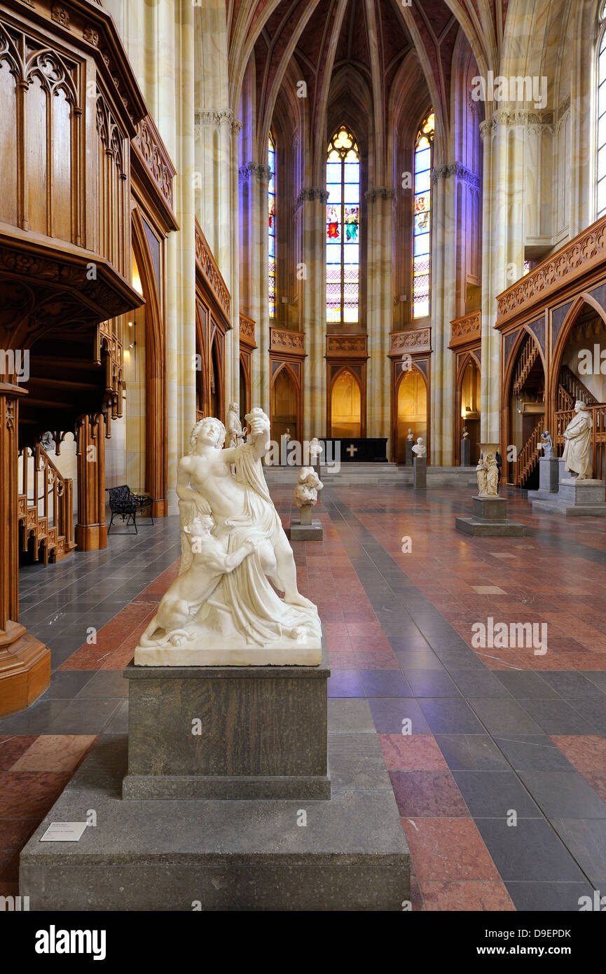 La scultura Bacchantin con pantere di Wilhelm Wolf, vista interna Friedrichswerdersche chiesa, chiesa di Schinkel, Schinkelmuseum, mu Foto Stock
