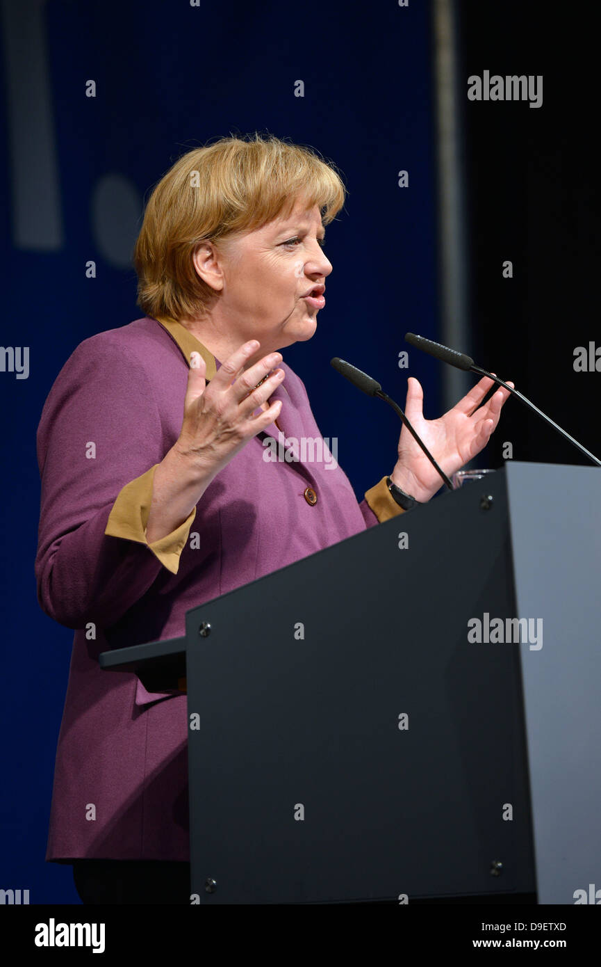 Discorso del Cancelliere federale donna Dott.ssa Angela Merkel CDU Stuttgart, Baden-Württemberg, Germania, Europa Foto Stock