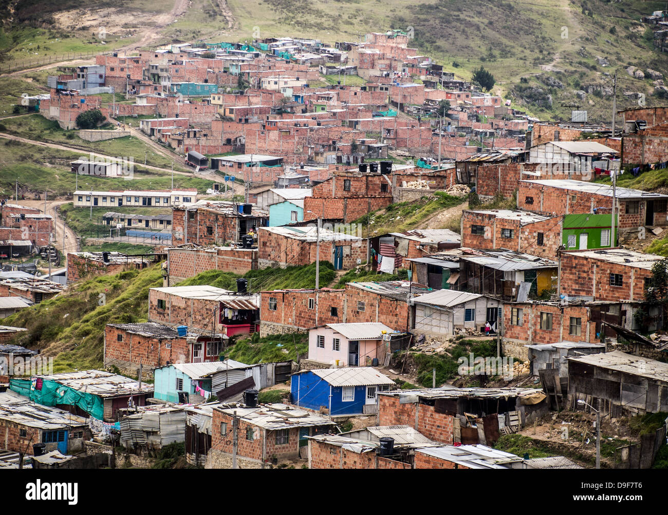 Vista di Ciudad Bolivar nella parte sud ovest di Bogotà, Colombia. Foto Stock