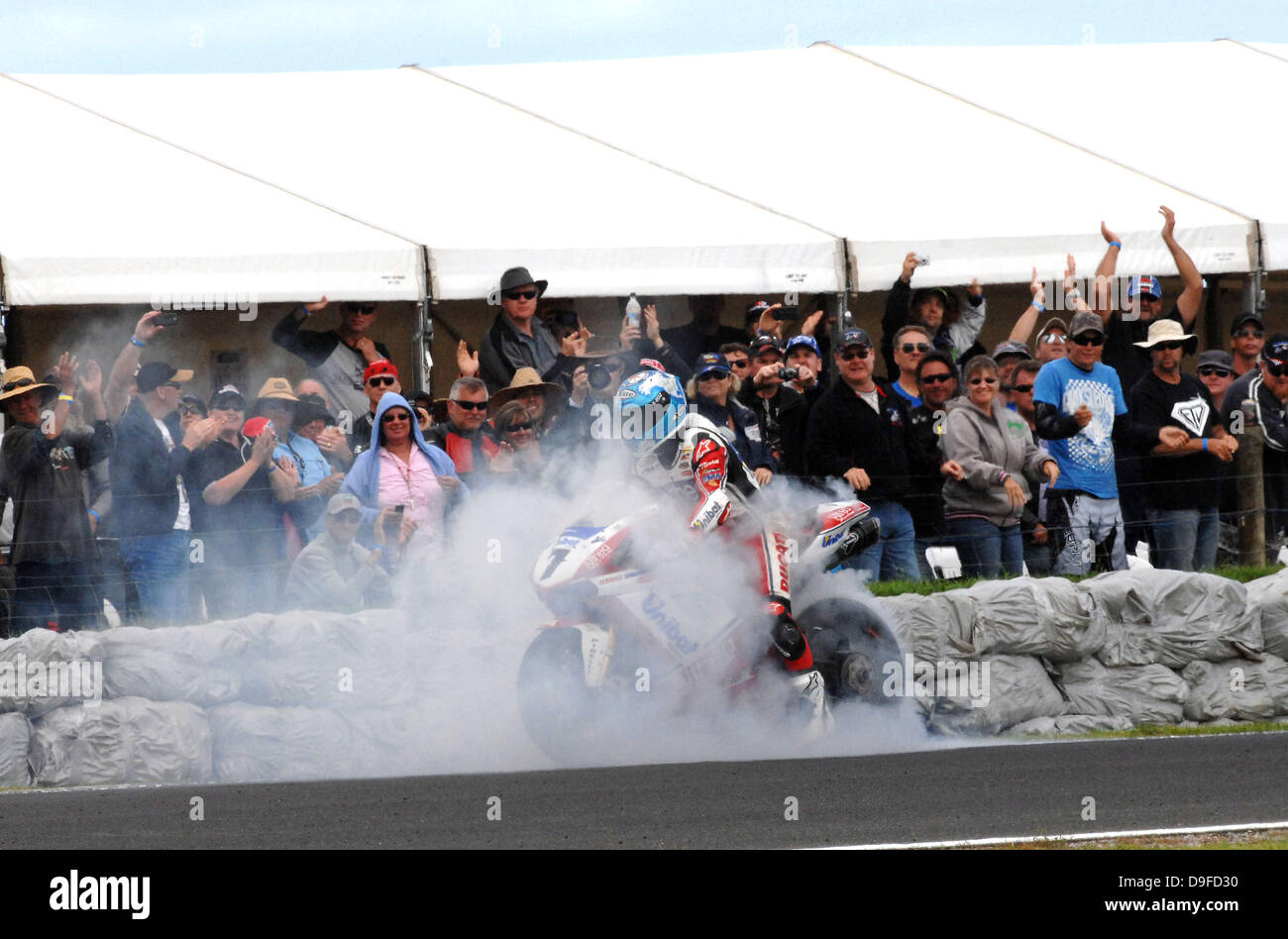 Carlos Checa Superbike World Championship gara di Phillip Island in Australia - 27.02.11 Foto Stock