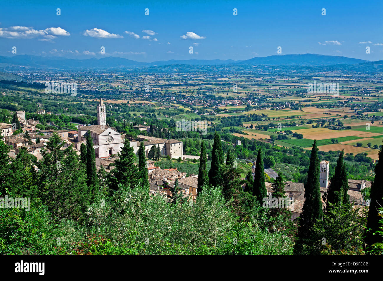 Vista di assisi medievale città in Italia Foto Stock