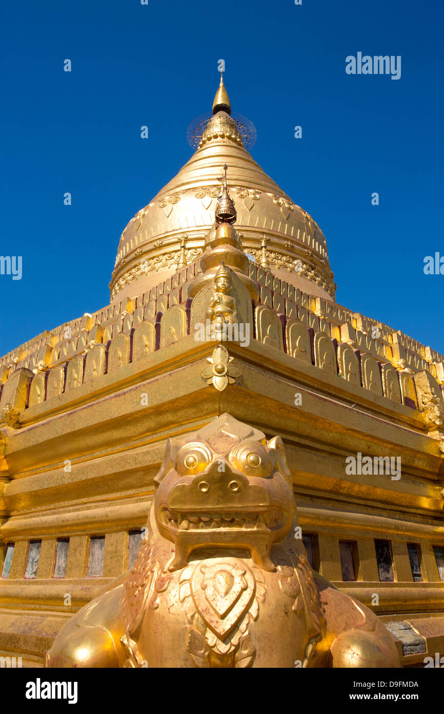 Shwezigon Paya, Nyaung U, Bagan, Myanmar (Birmania) Foto Stock