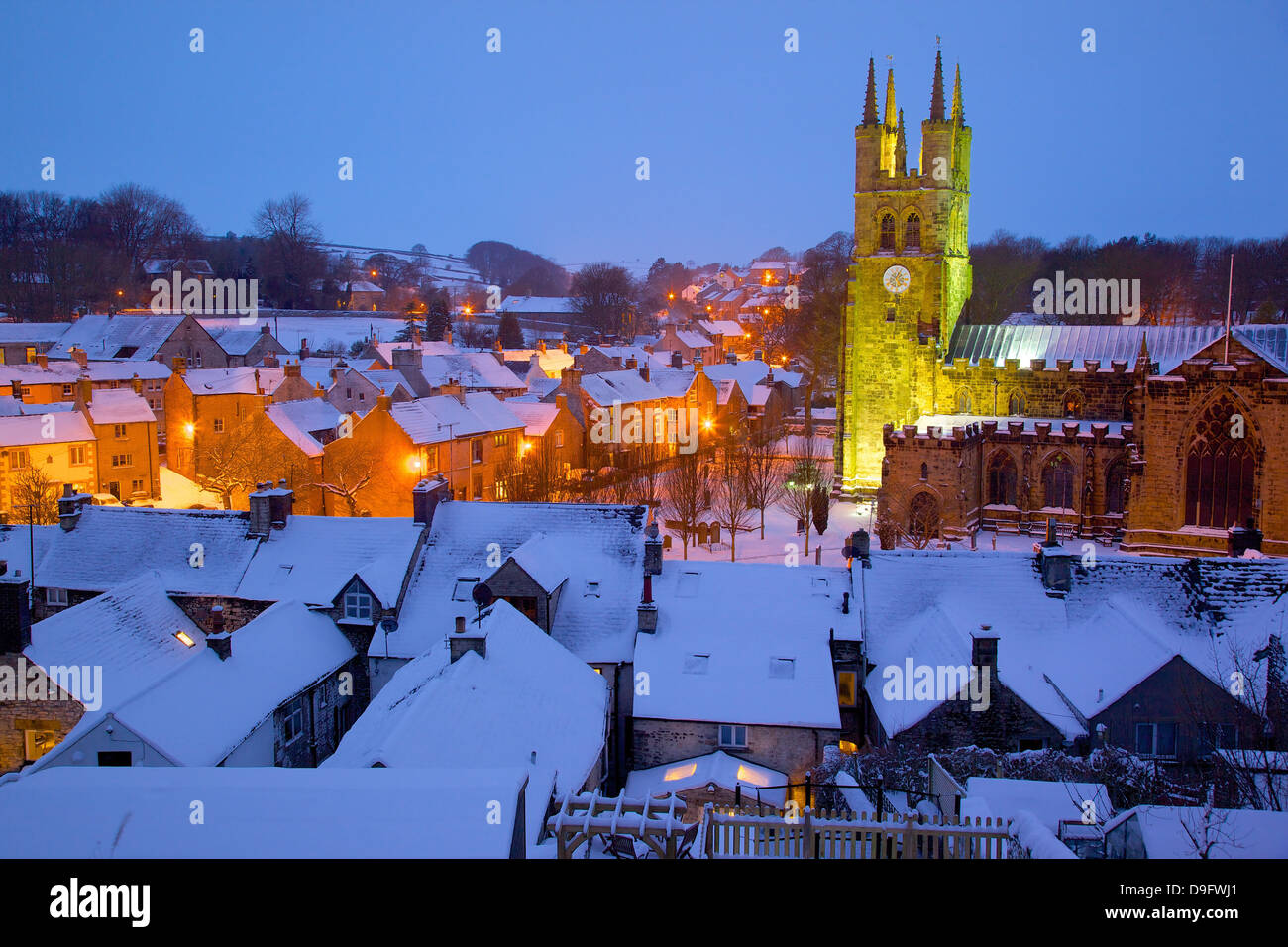 Cattedrale di picco nella neve, Tideswell, Parco Nazionale di Peak District, Derbyshire, England, Regno Unito Foto Stock