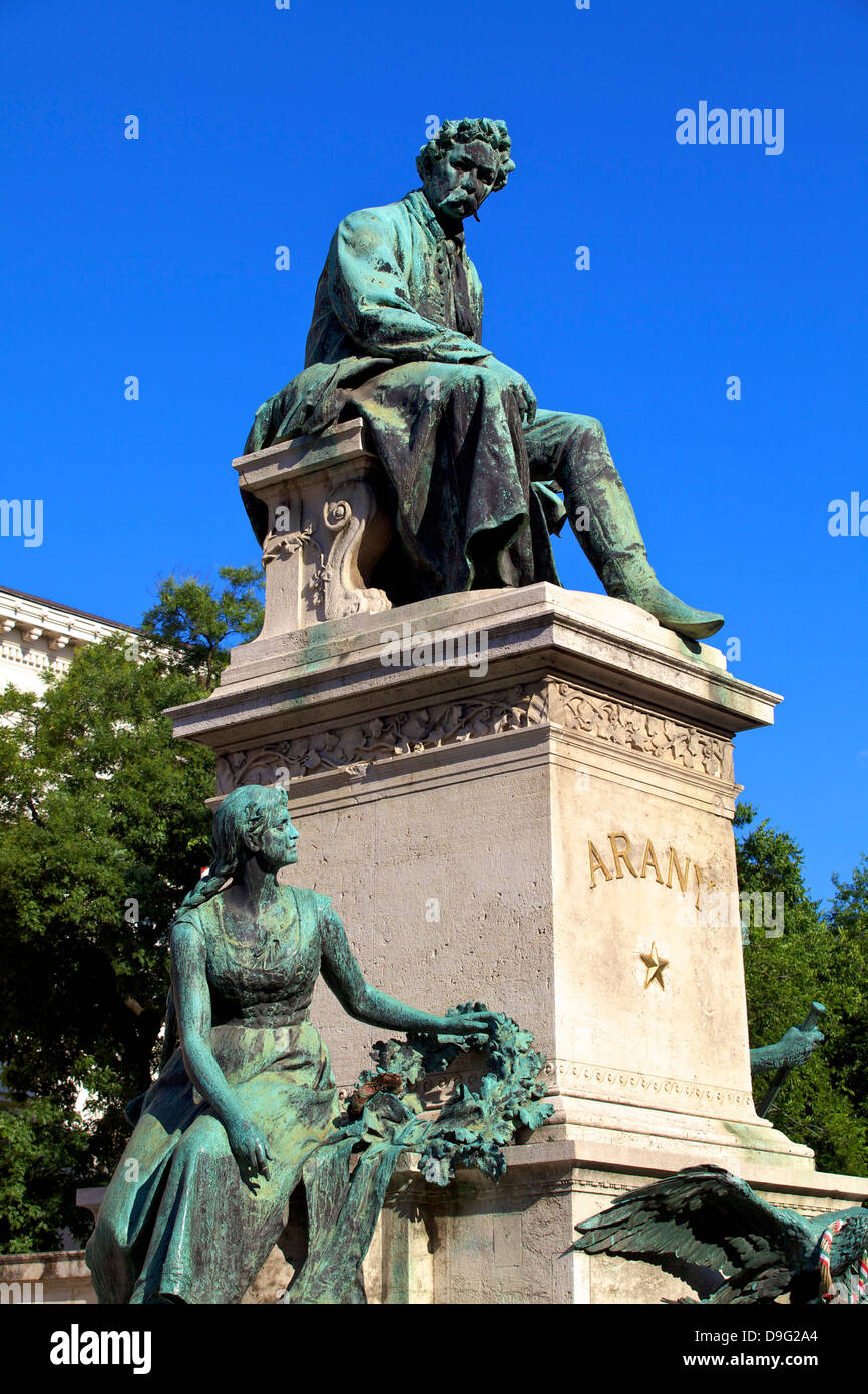 Statua di Janos Arany, Museo Nazionale, Budapest, Ungheria Foto Stock