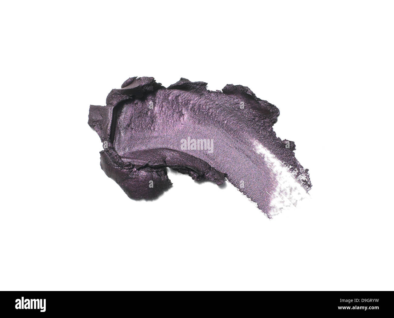 Crema viola ombretto cospargere ritagliato su uno sfondo bianco Foto Stock