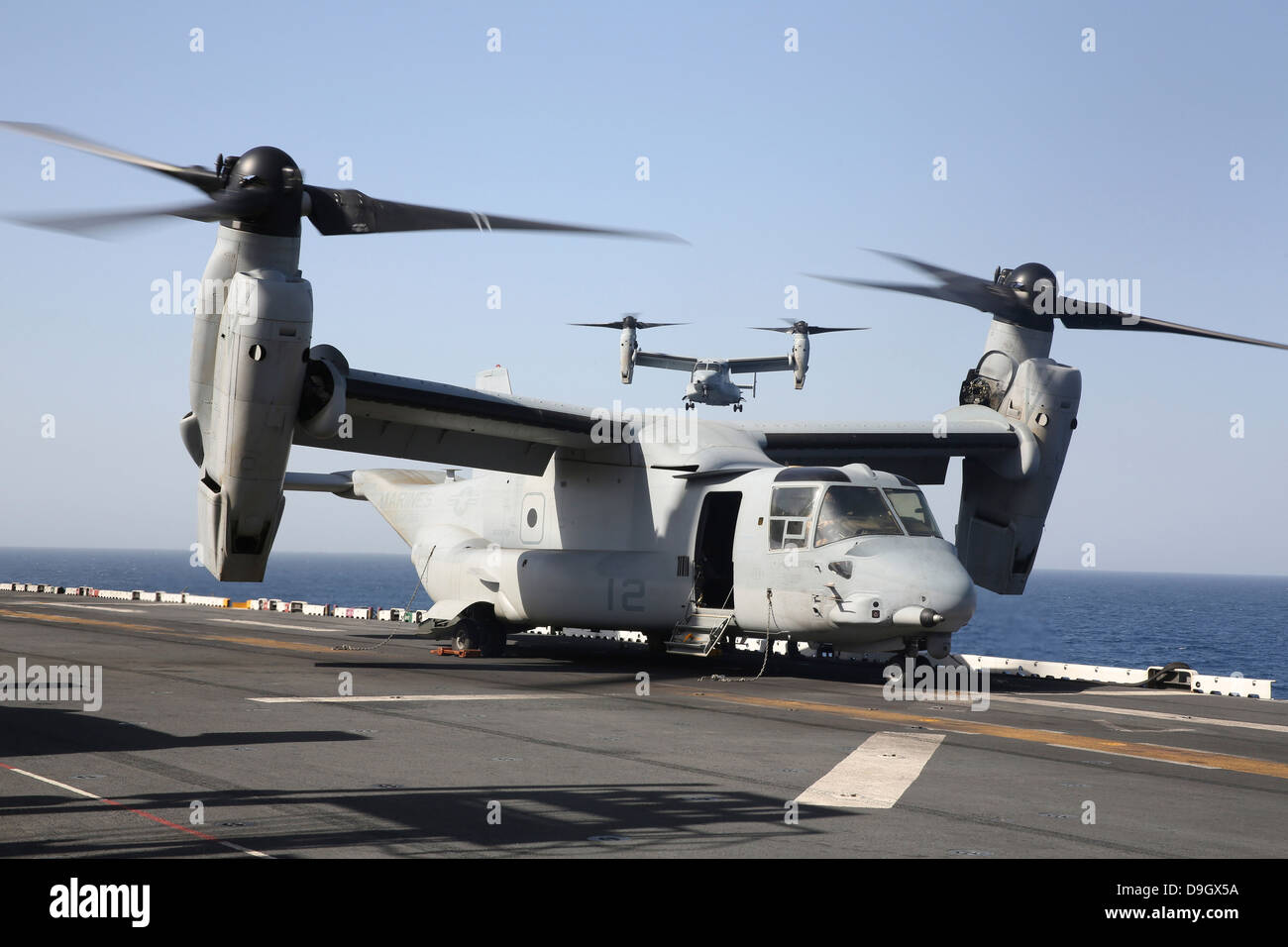 Stati Uniti Marine Corps MV-22B Osprey tiltrotor aeromobili. Foto Stock