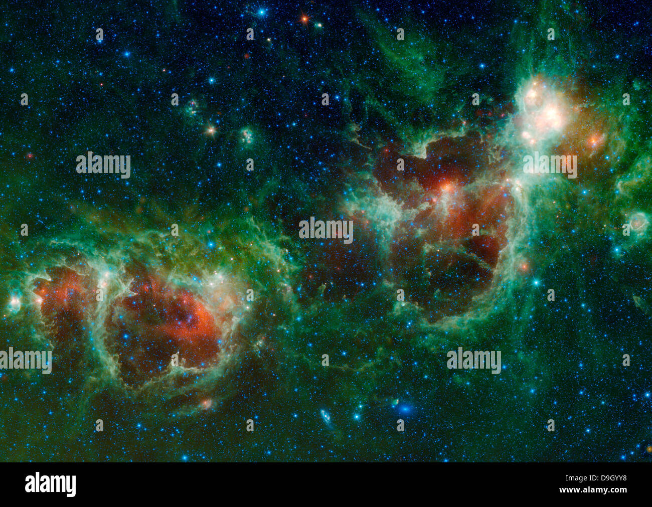 Mosaico a infrarossi del cuore e anima nebulose nella costellazione di Cassiopea Foto Stock