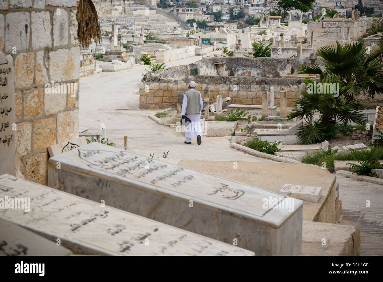 Il cimitero musulmano nella città vecchia di Gerusalemme, Israele. Foto Stock