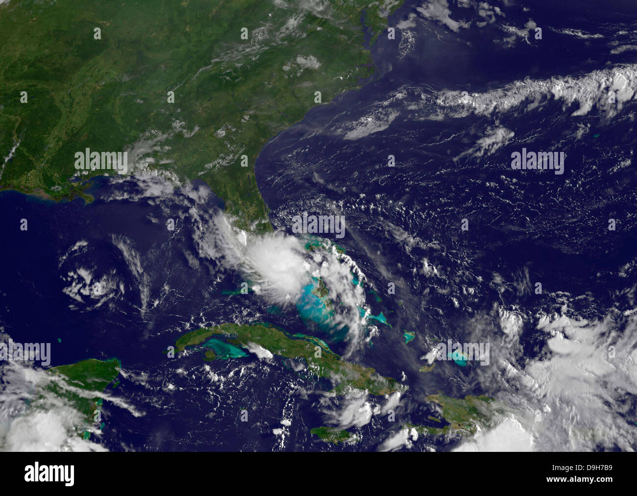 Tempesta tropicale Bonnie di cloud coperto centro sud di Miami, Florida. Foto Stock