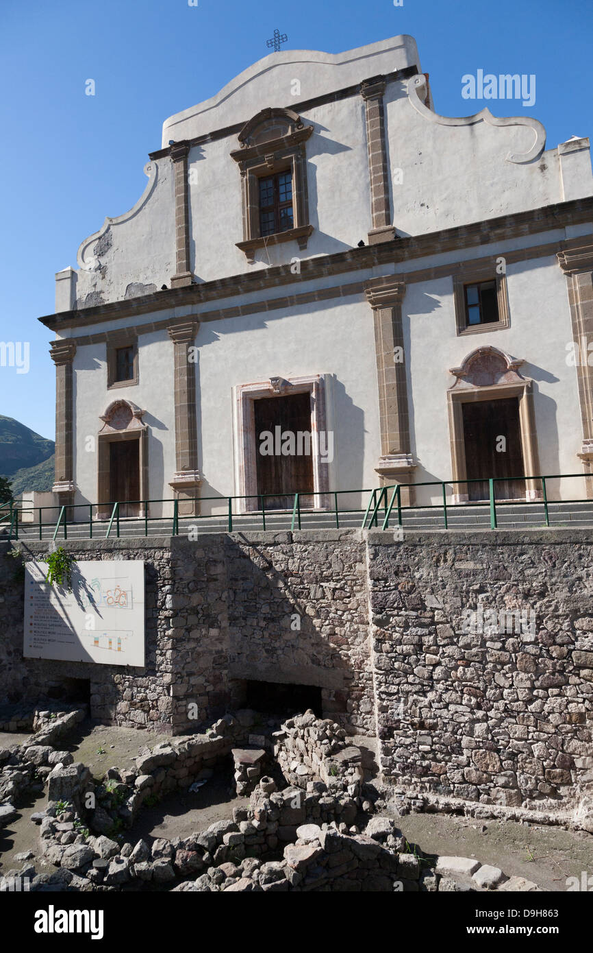 Chiesa dell Immacolata, scavi, Lipari, Isole Eolie, Italia Foto Stock