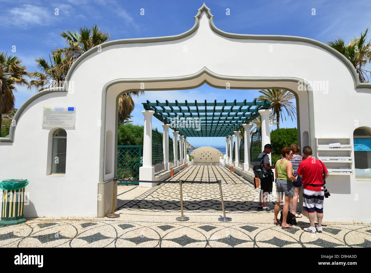 Ingresso di Kallithea e bagni termali, Kallithea, Rodi (Rodi), del Dodecaneso, Egeo Meridionale Regione, Grecia Foto Stock