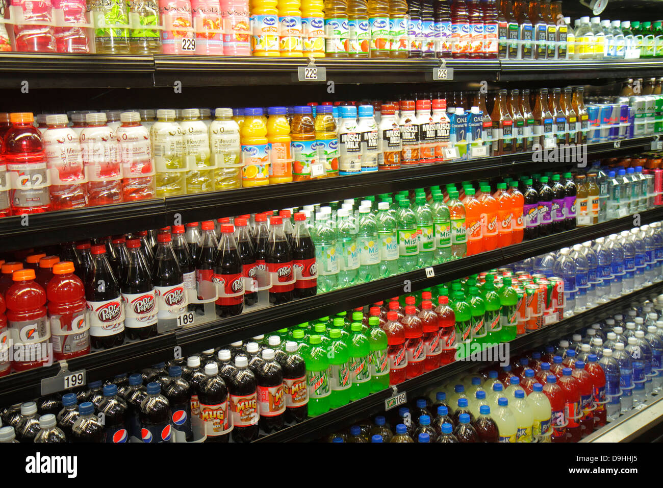 Las Vegas Nevada,Downtown,Plaza Hotel & Casino,hotel,minimarket,drink,freddo,acqua,energia,soda,cola,NV130329049 Foto Stock