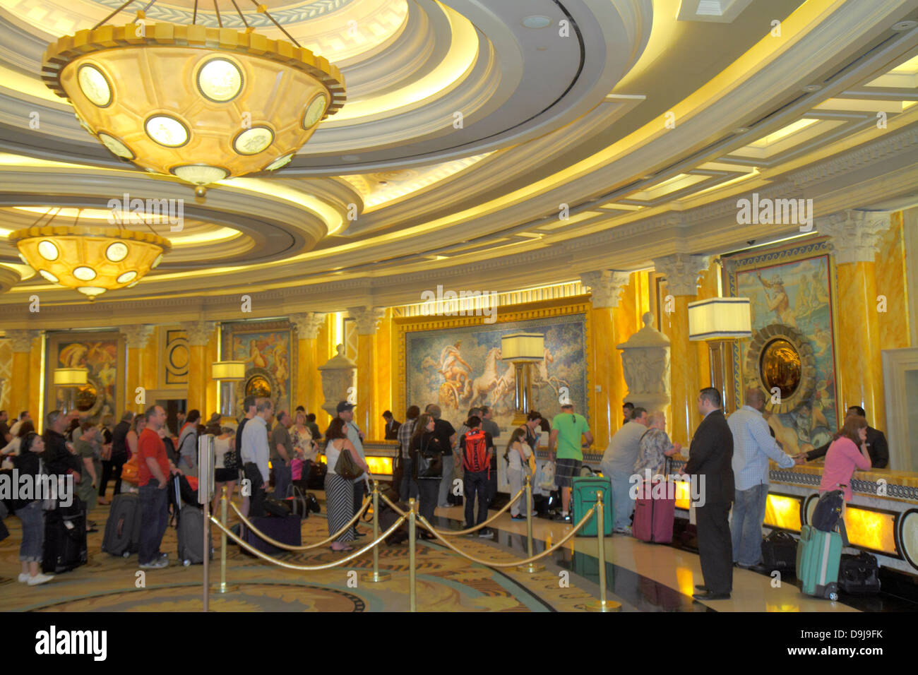 Las Vegas Nevada,The Strip,South Las Vegas Boulevard,Caesars Palace Las Vegas Hotel & Casino,lobby,check-in alla reception prenotazione Foto Stock
