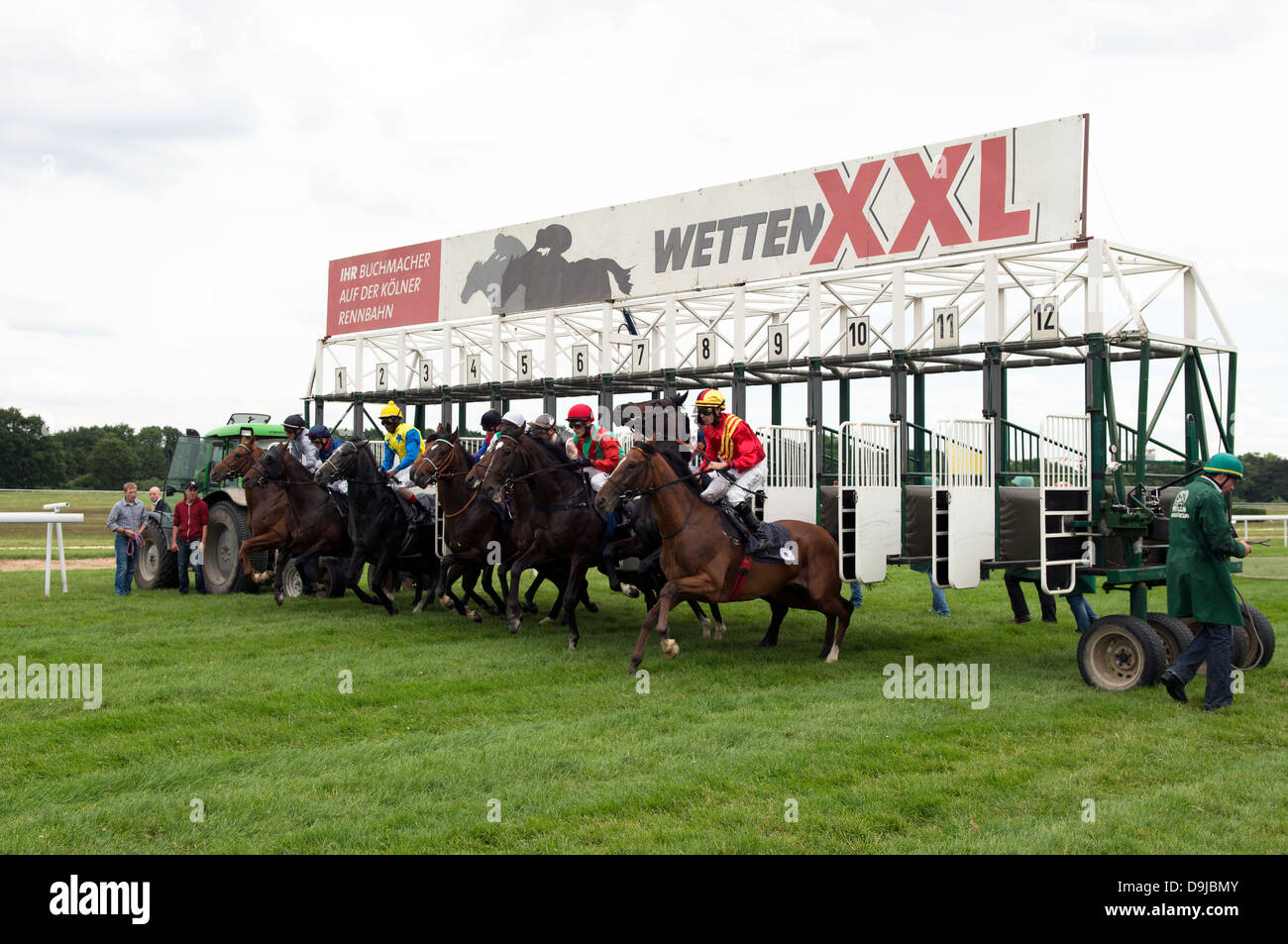 Horse Racing Colonia Germania Foto Stock