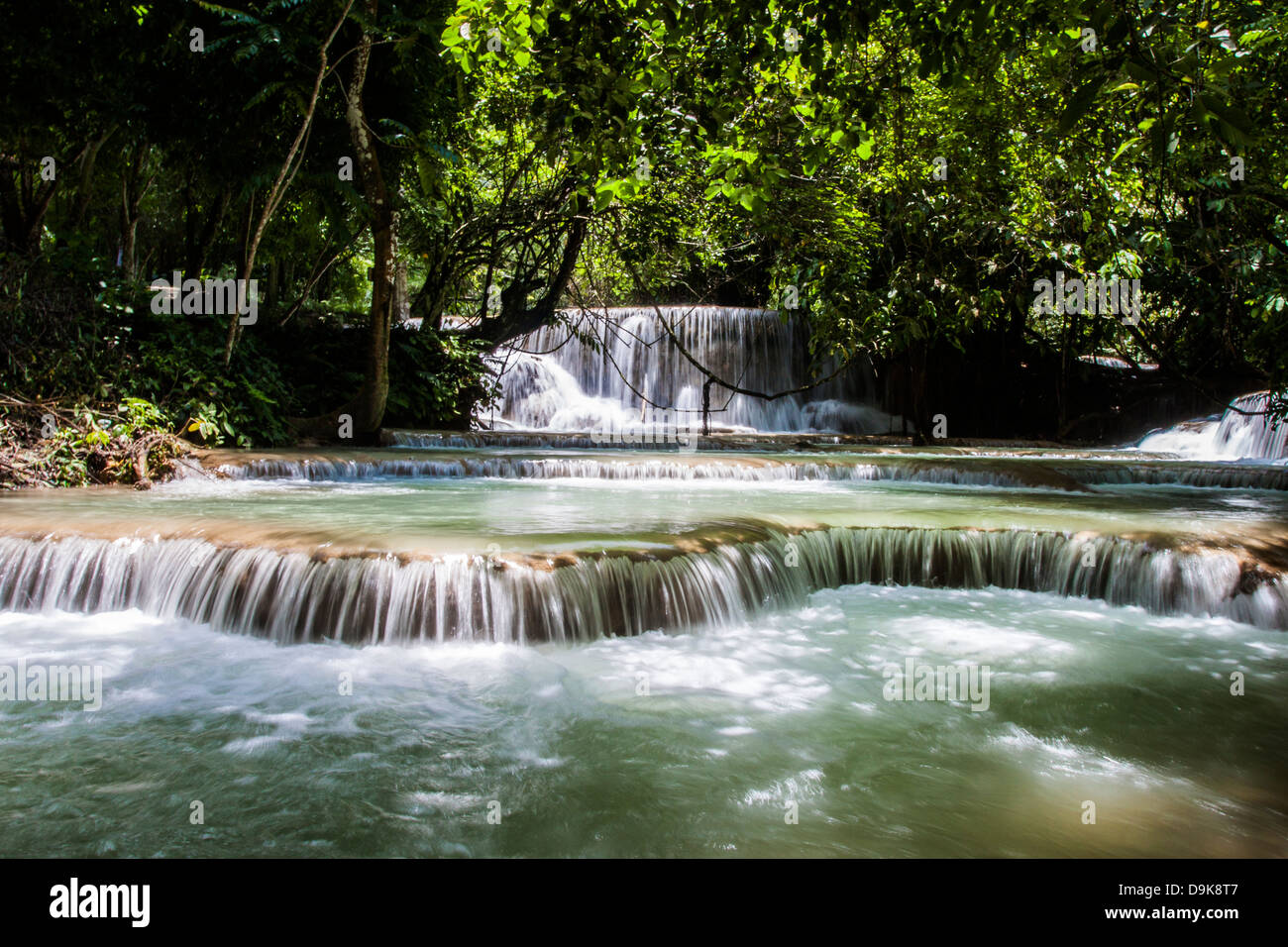 Acqua Tadklangsi rientrano in Louangprabang, Lao Foto Stock