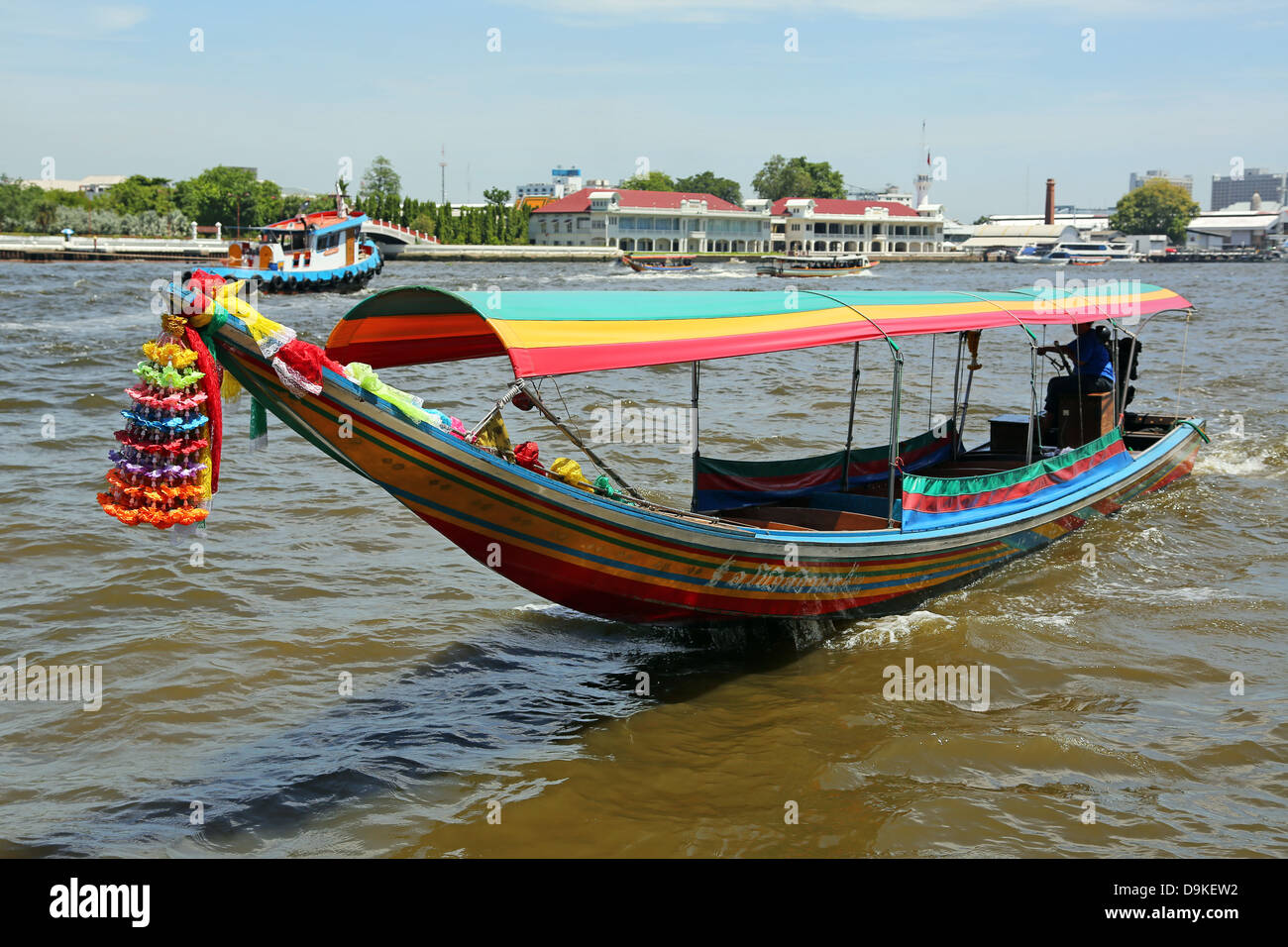 Tailandese tradizionale barca sul Fiume Chao Phraya, Bangkok, Thailandia Foto Stock