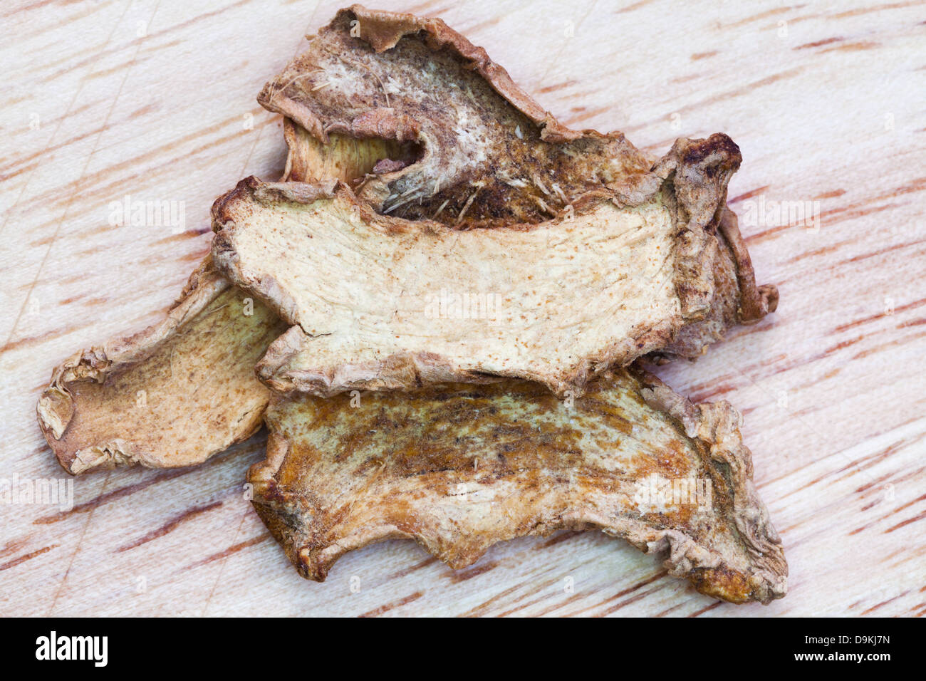 Essiccato fette di organico lo zenzero secco close up Foto Stock