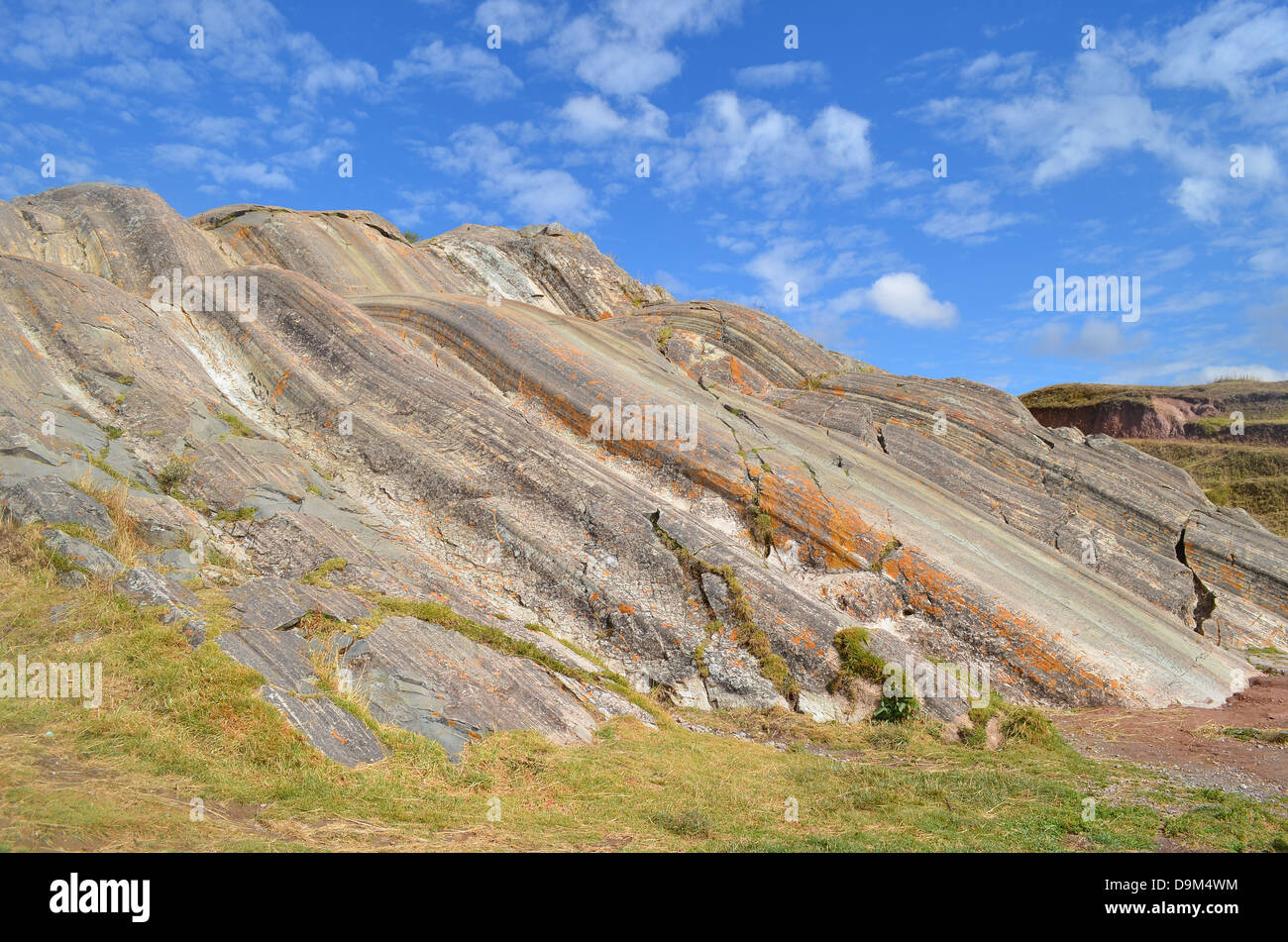 Pietra Inca scorrere le rovine di Sacsayhuaman, Cuzco, Perù Foto Stock