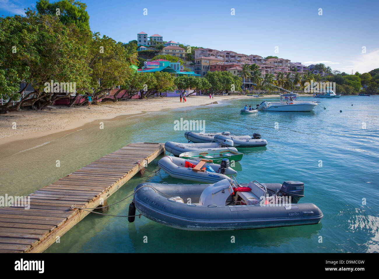 Lungomare Porto di Cruz Bay sull'isola caraibica di San Giovanni nelle Isole Vergini Americane Foto Stock