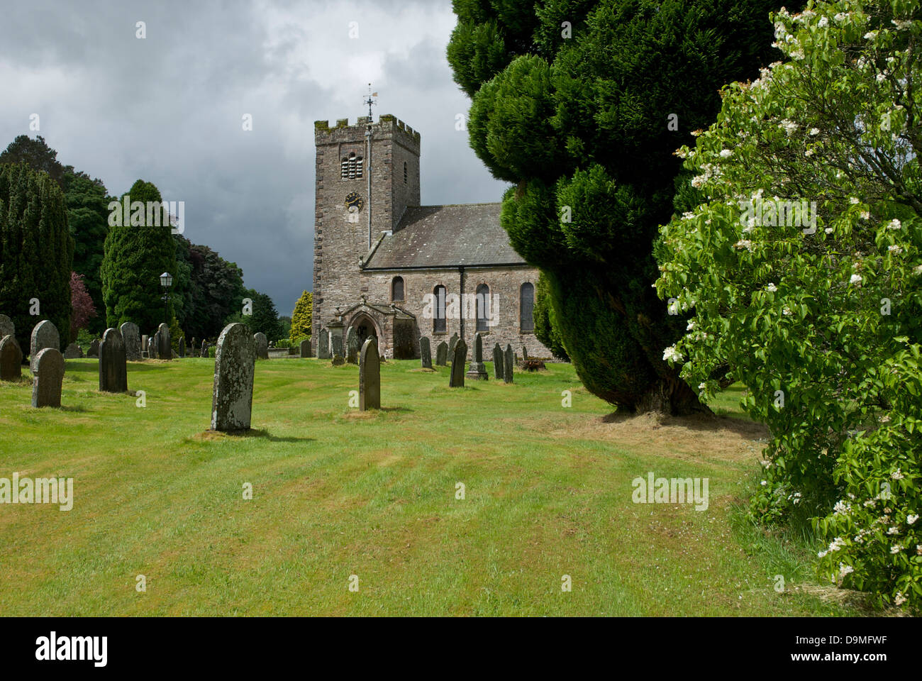 St Oswald è la Chiesa, Ravenstonedale, Cumbria, England Regno Unito Foto Stock