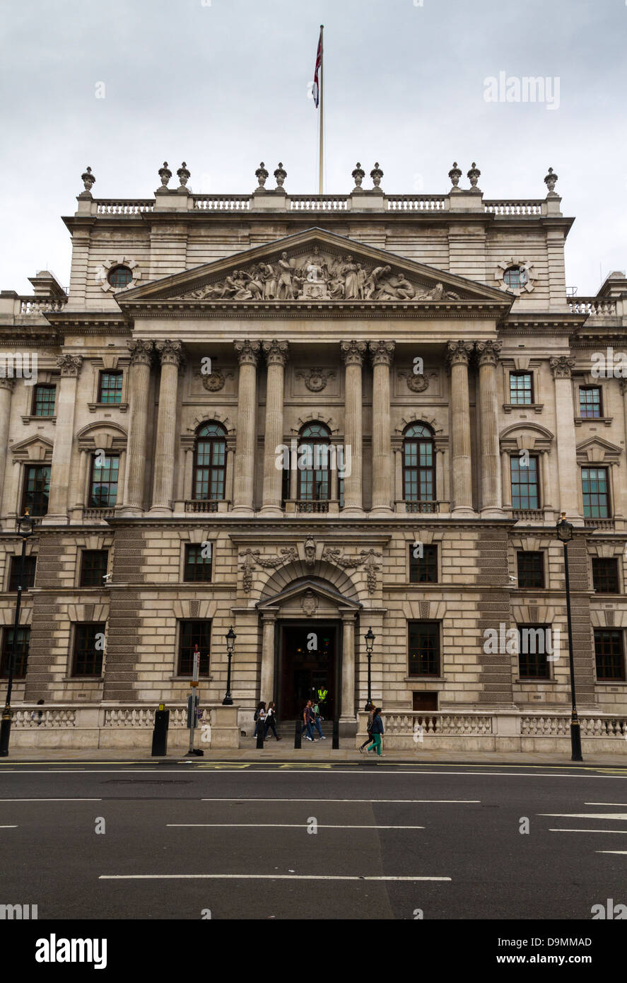 Uffici del Dipartimento di Cultura, Media & Sport e Fisco e dogane, Whitehall, London, Regno Unito Foto Stock