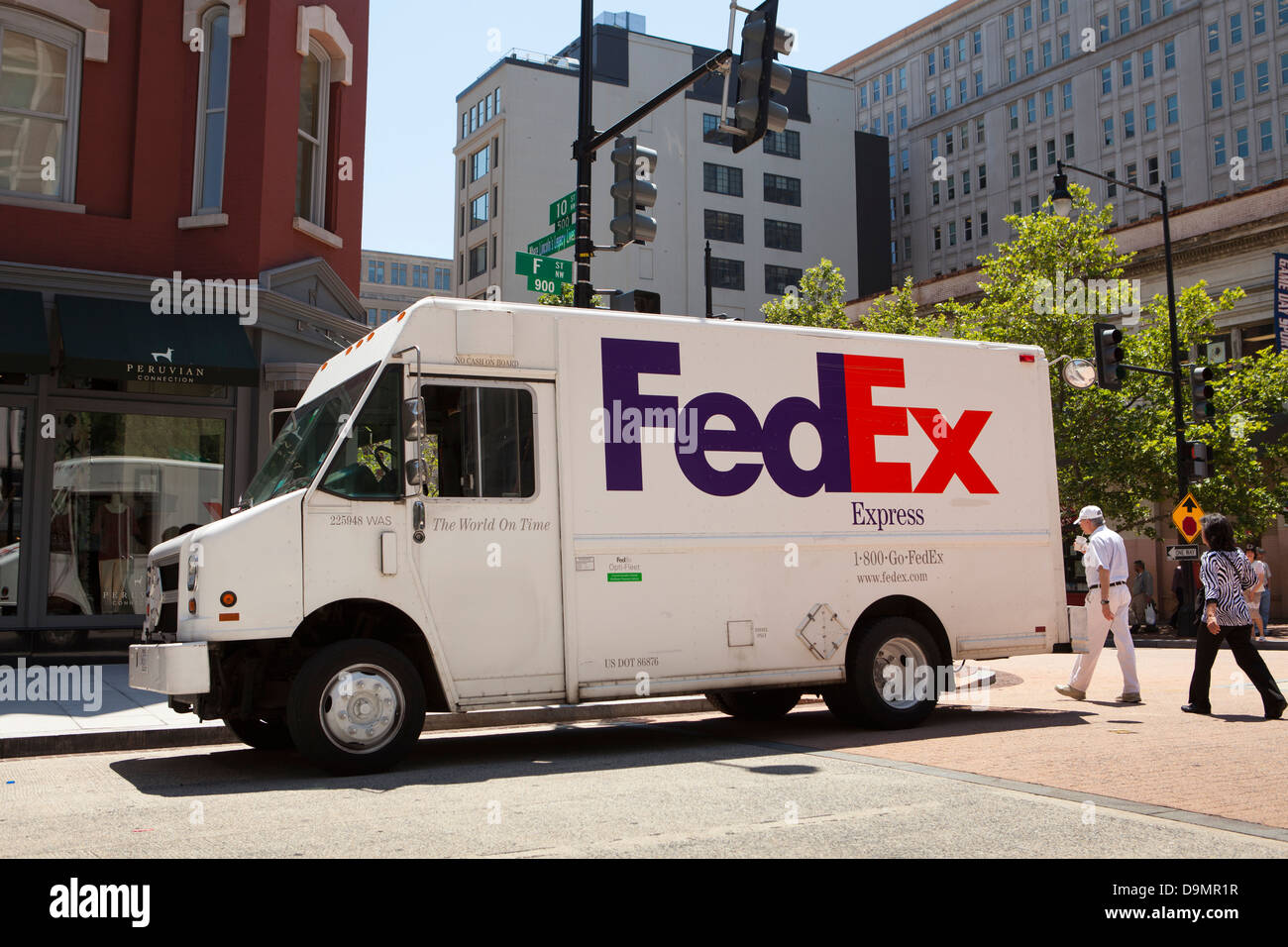 Consegna FedEx carrello Foto Stock