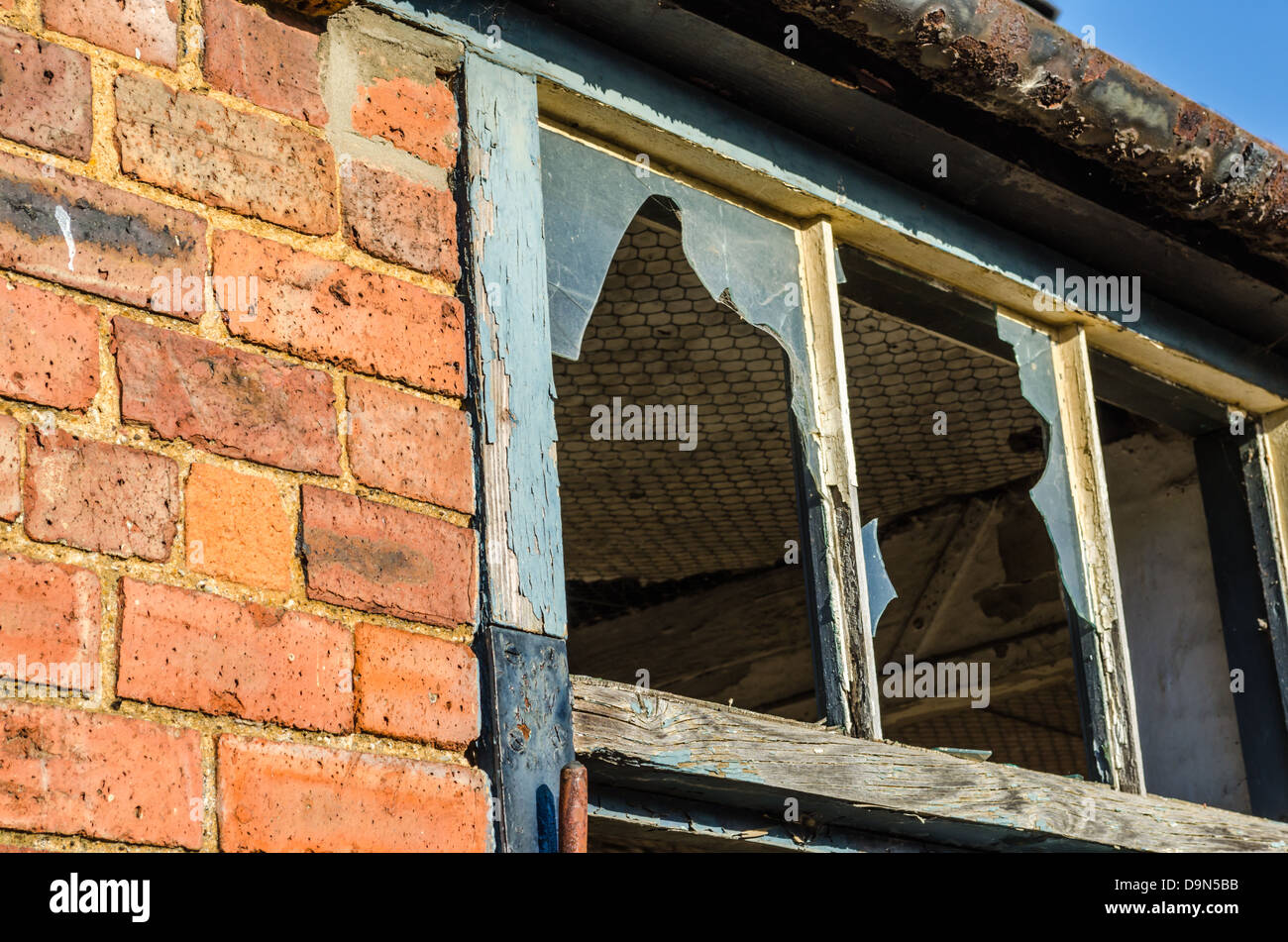 Il vecchio edificio in mattoni. Moreton-in-Marsh, Gloucestershire, Inghilterra. Foto Stock