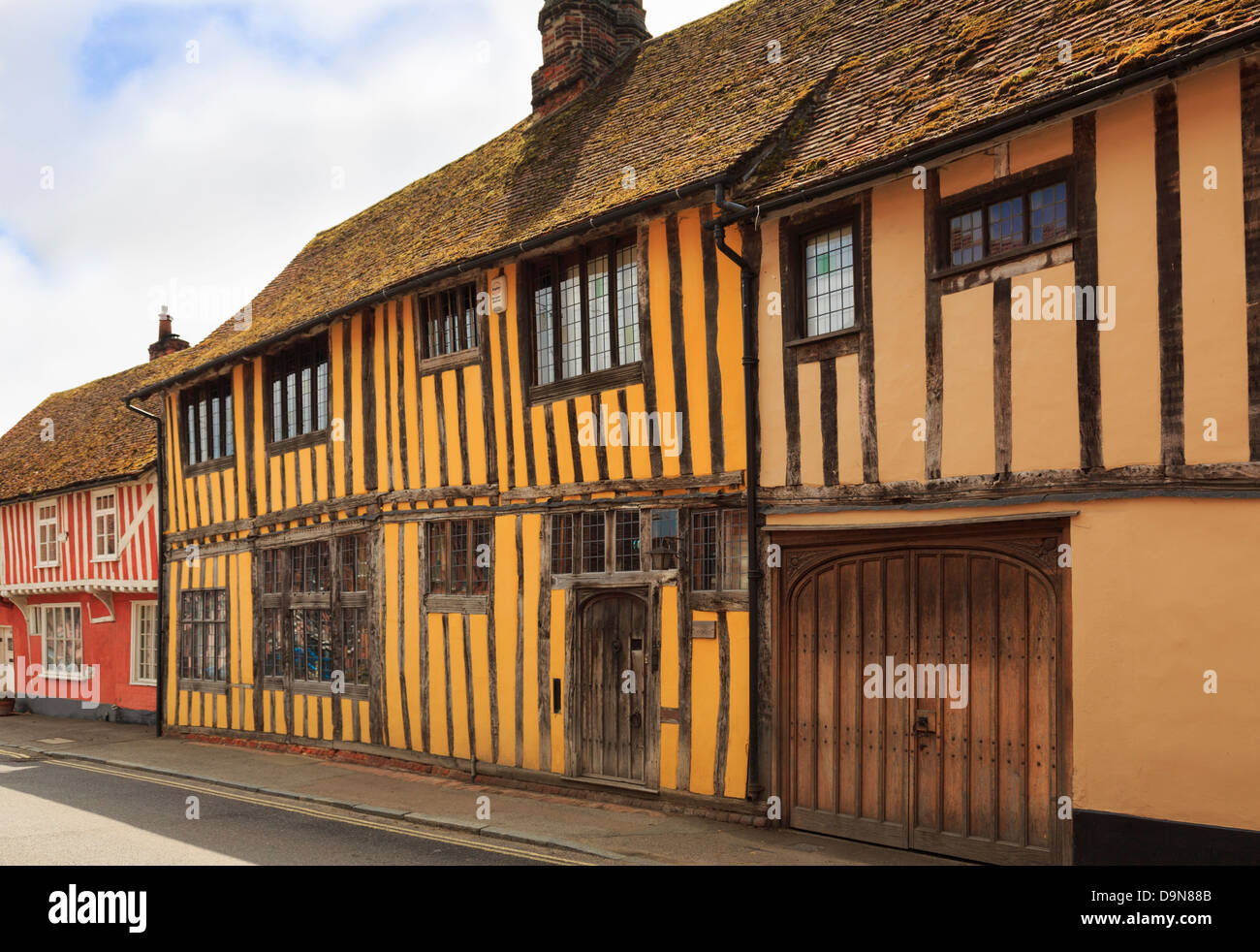 Il Manor legno edificio Tudor nel borgo medievale di Lavenham, Suffolk, Inghilterra, Regno Unito, Gran Bretagna Foto Stock