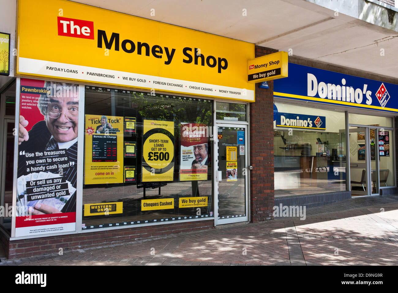 Payday Loan le aziende stanno aumentando in High Street nel Regno Unito. " Il denaro Shop " è uno di più l'offerta di crediti. Foto Stock