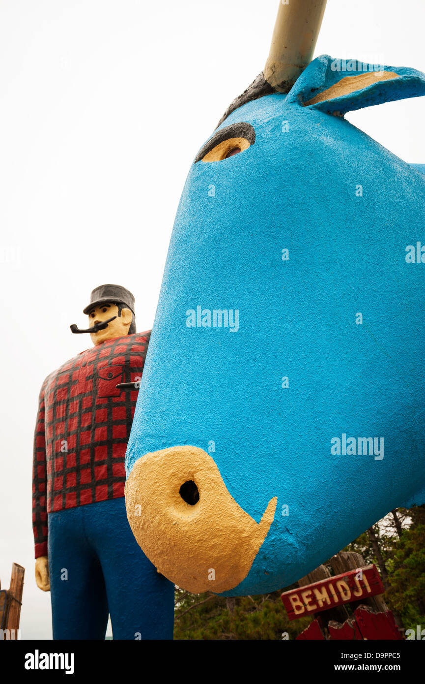 PAUL BUNYAN E BABE il bue blu IN BEMIDJI, MINNEOSTA Foto Stock
