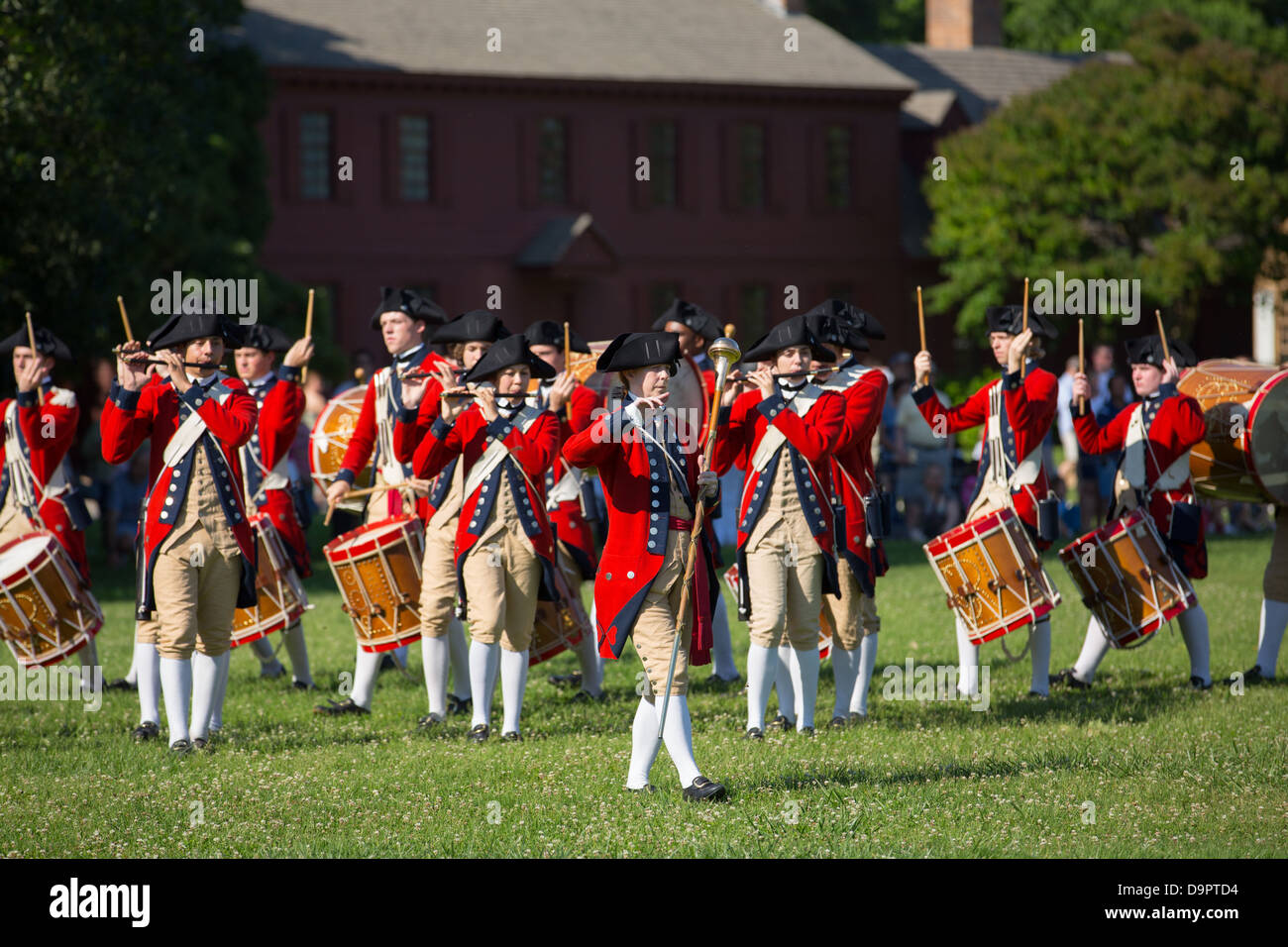 Guerra rivoluzionaria rievocazione storica a Colonial Williamsburg, Virginia, Stati Uniti d'America Foto Stock