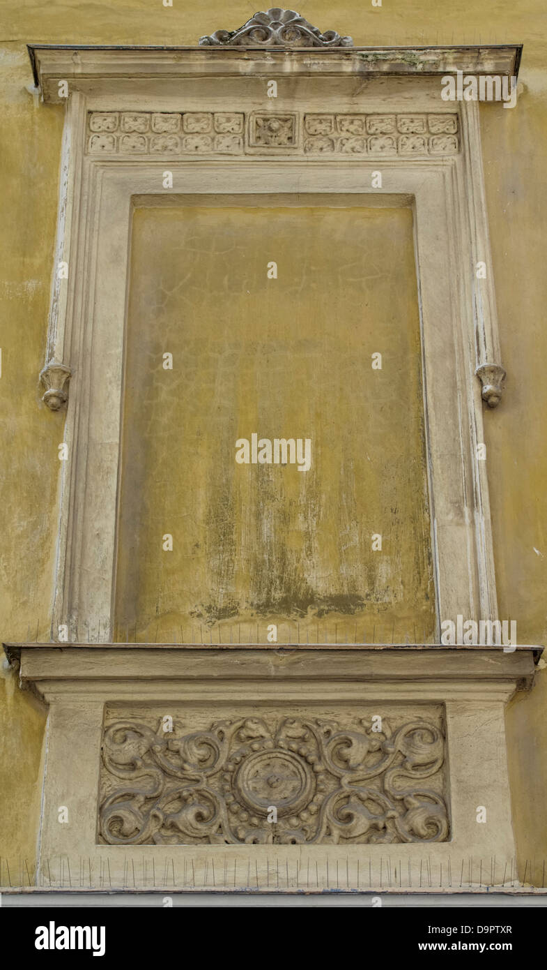Murata medievale lo spazio della finestra Foto Stock