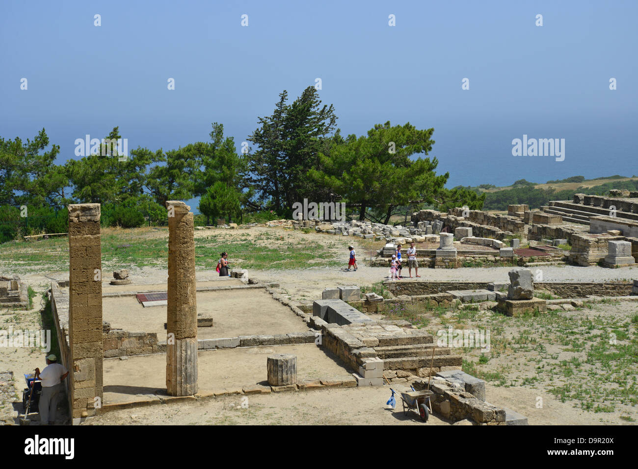 Un tempio dorico all antica Kamiros sito archeologico, Kalavarda, Rodi (Rodi), del Dodecaneso, Egeo Meridionale Regione, Grecia Foto Stock