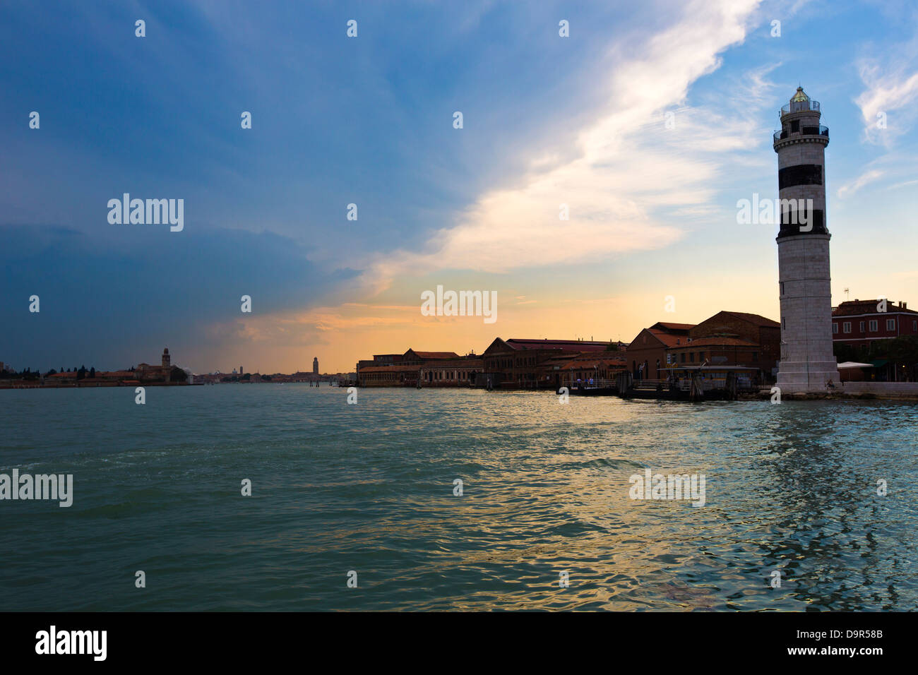 Faro al tramonto, Murano, Venezia, Veneto, Italia Foto Stock