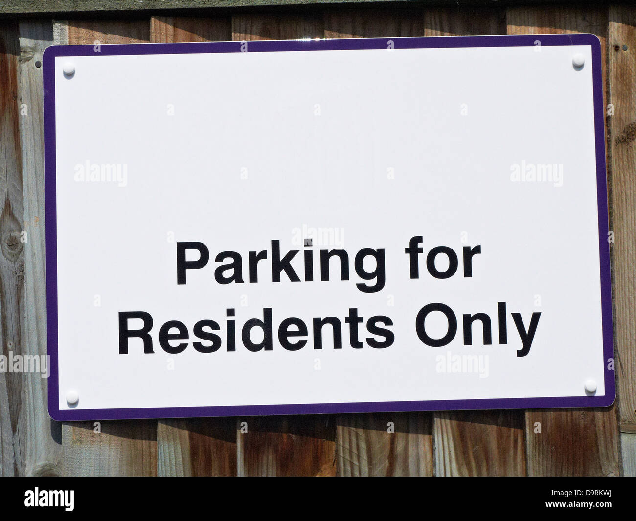 Aua Signaletique Cartello Parcheggio Privato Riservato Ai Residenti - PVC 210x300 Mm, Preforato, Angoli Arrotondati, Made In France - 3