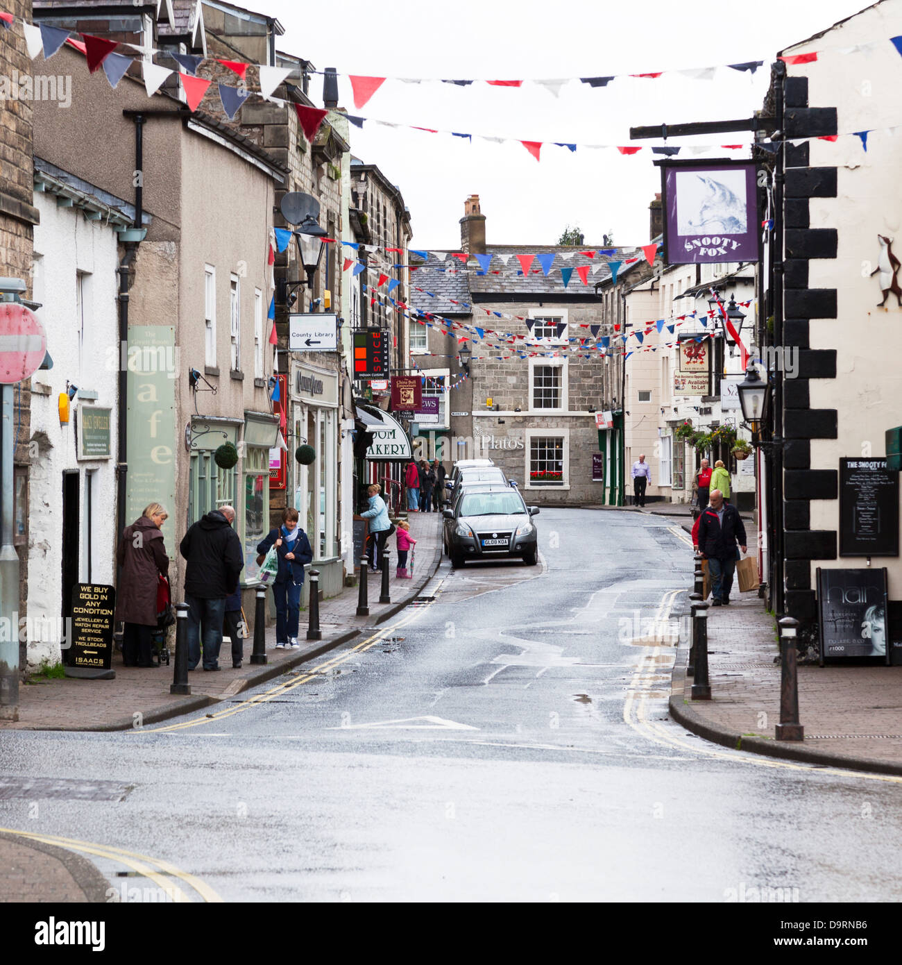 Kirkby Lonsdale village città negozi, Cumbria, Parco Nazionale del Distretto dei Laghi, UK, Inghilterra Foto Stock