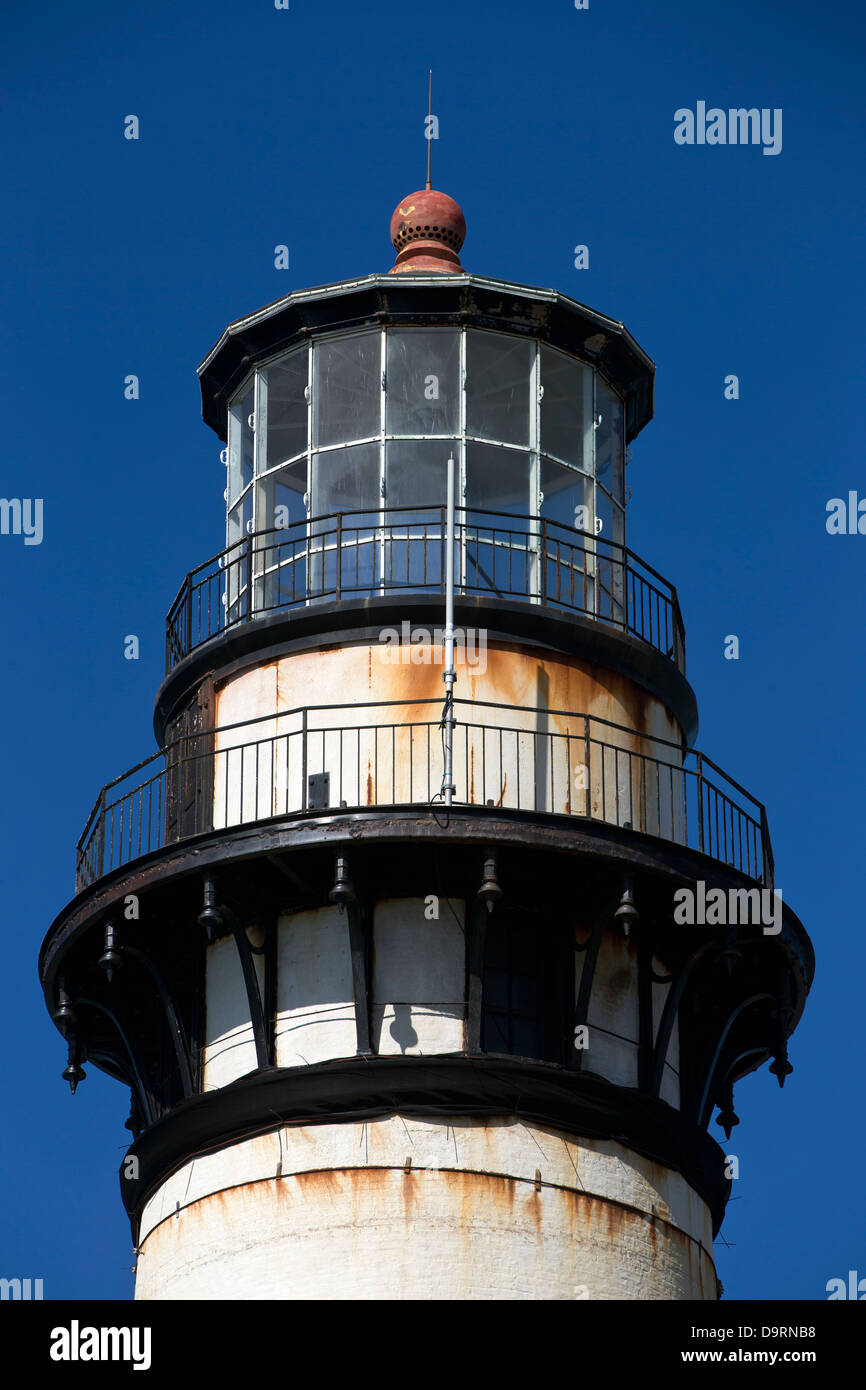 Vista dettagliata della cupola e la sezione ottica di Pigeon Point Lighthouse, Pescadero, California, Stati Uniti d'America Foto Stock