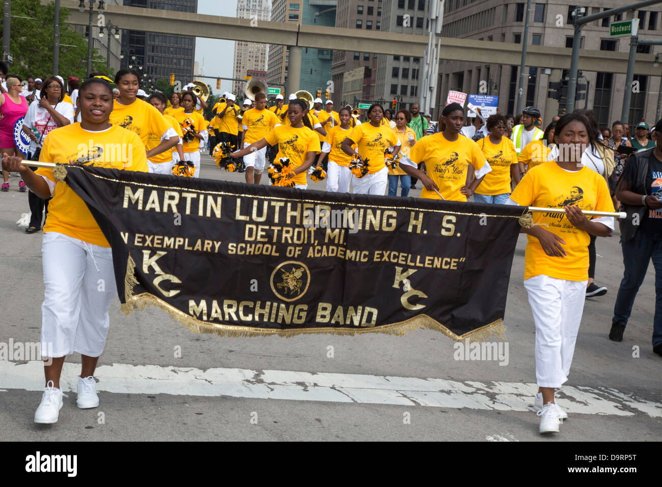 Il Martin Luther King High School Marching Band Foto Stock