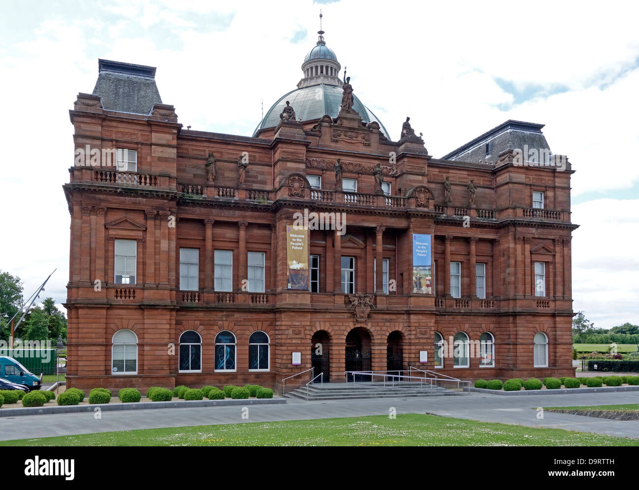 Palazzo del Popolo in Glasgow Green park Glasgow Scozia Scotland Foto Stock
