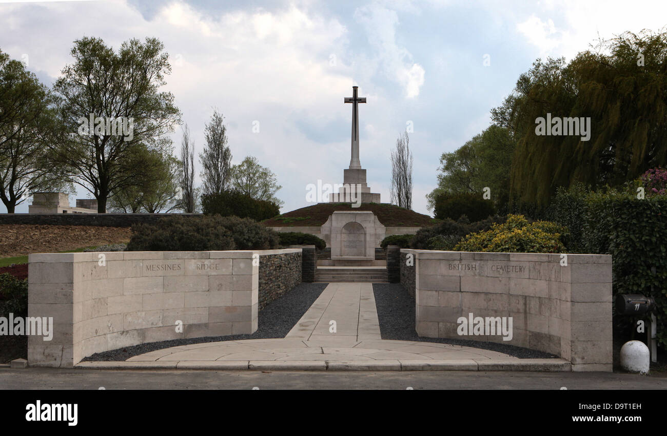 Messines Ridge (Nuova Zelanda) Memorial in Belgio elenca 827 ufficiali e uomini del N Z forza expeditionary con noto alcun grave Foto Stock