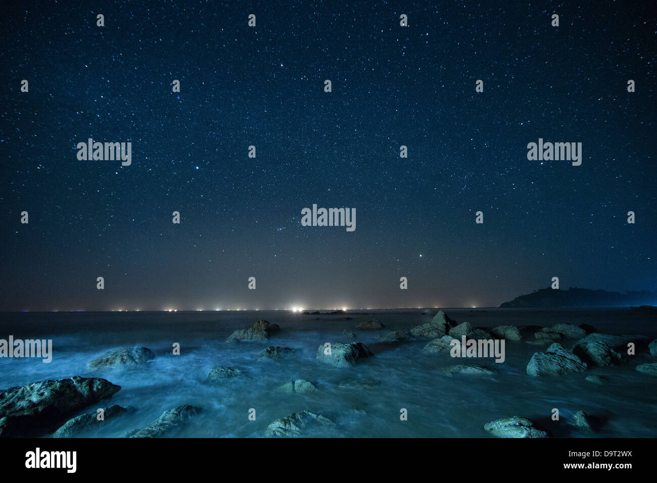 Il cielo di notte sulla baia del Bengala, Ngapali Beach, Rakhine, Myanmar (Birmania) Foto Stock