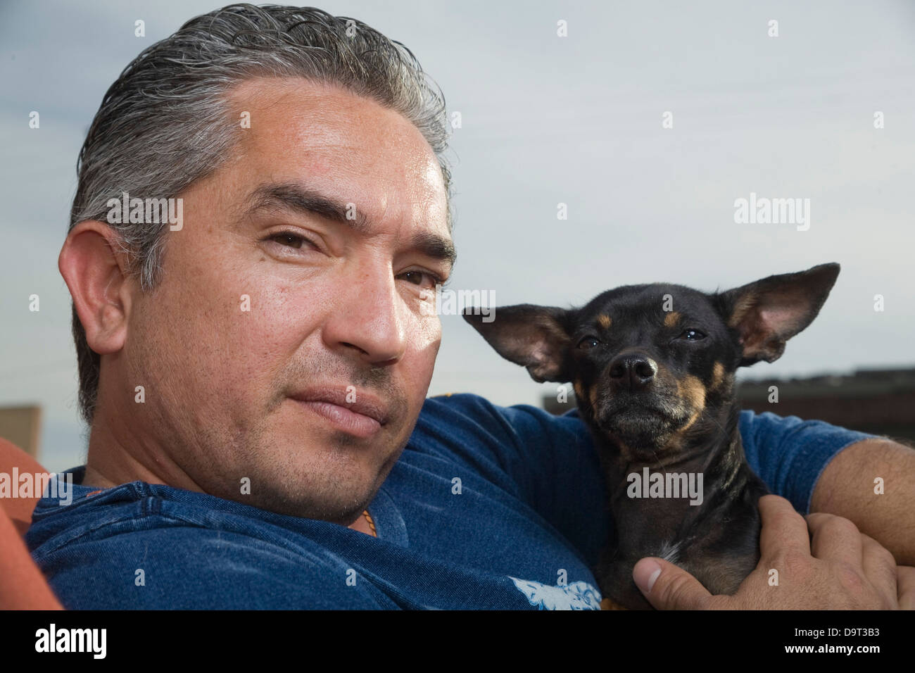 LOS ANGELES, CA - Giugno 6: Cesar Millan, meglio conosciuto per il suo Emmy-nominato serie televisiva "Dog Whisperer". Foto Stock