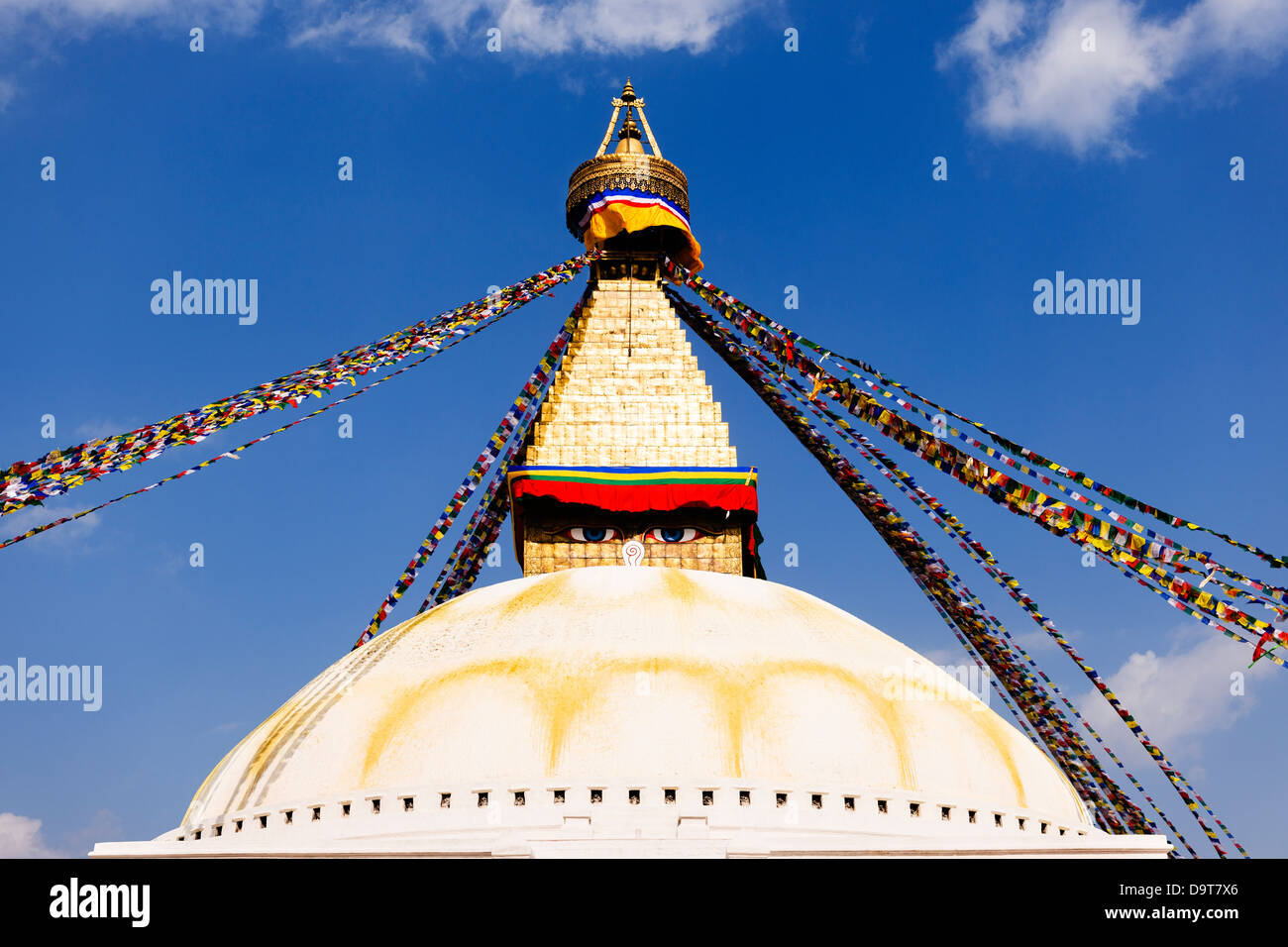 Stupa Boudhanath (Boudha), un sito Patrimonio Mondiale dell'UNESCO a Kathmandu. Foto Stock