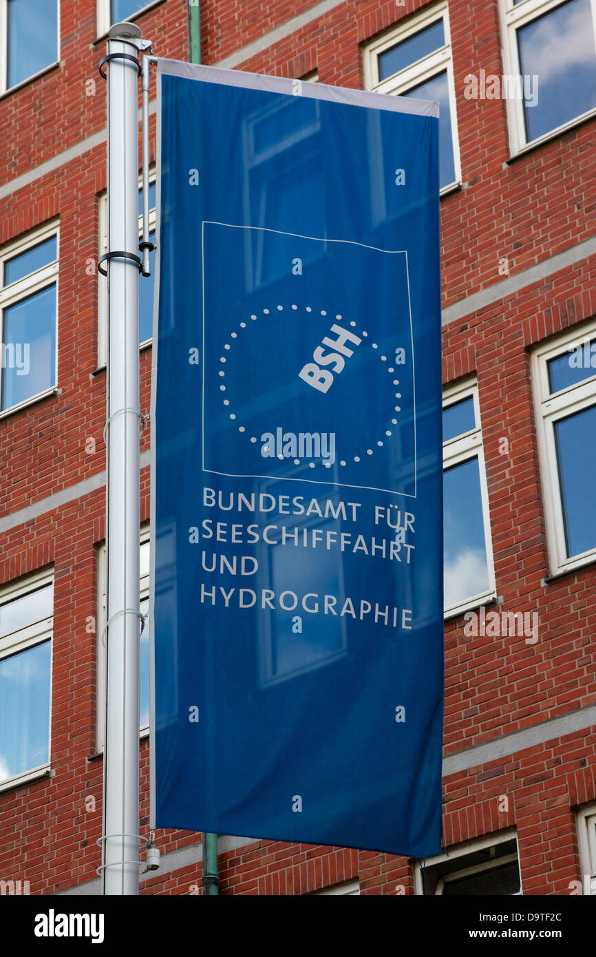Bandiera della spedizione tedesco e idrografia agenzia su 12 Agosto 2012 al di fuori della loro sede ad Amburgo, in Germania. Foto Stock