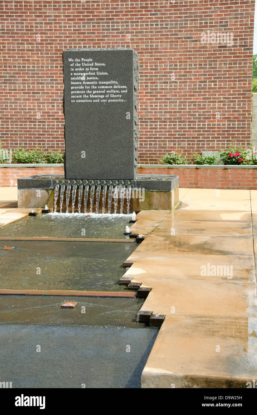 La Mississippi, Corinto, Corinto Interpretive Center Parco Nazionale. Artistico Guerra civile battaglia memorial fontana. Foto Stock